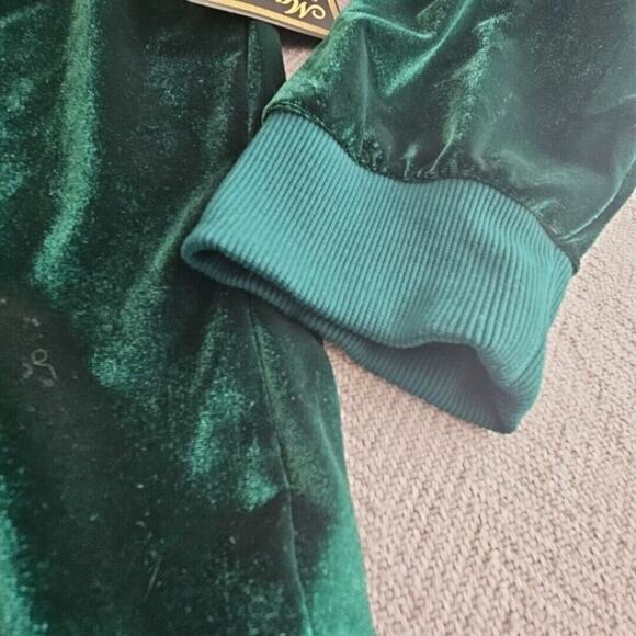 Massive Luxury Edition Velvet Hoodie Women's Size Medium Green Mob Wife Core Y2K - Picture 8 of 14